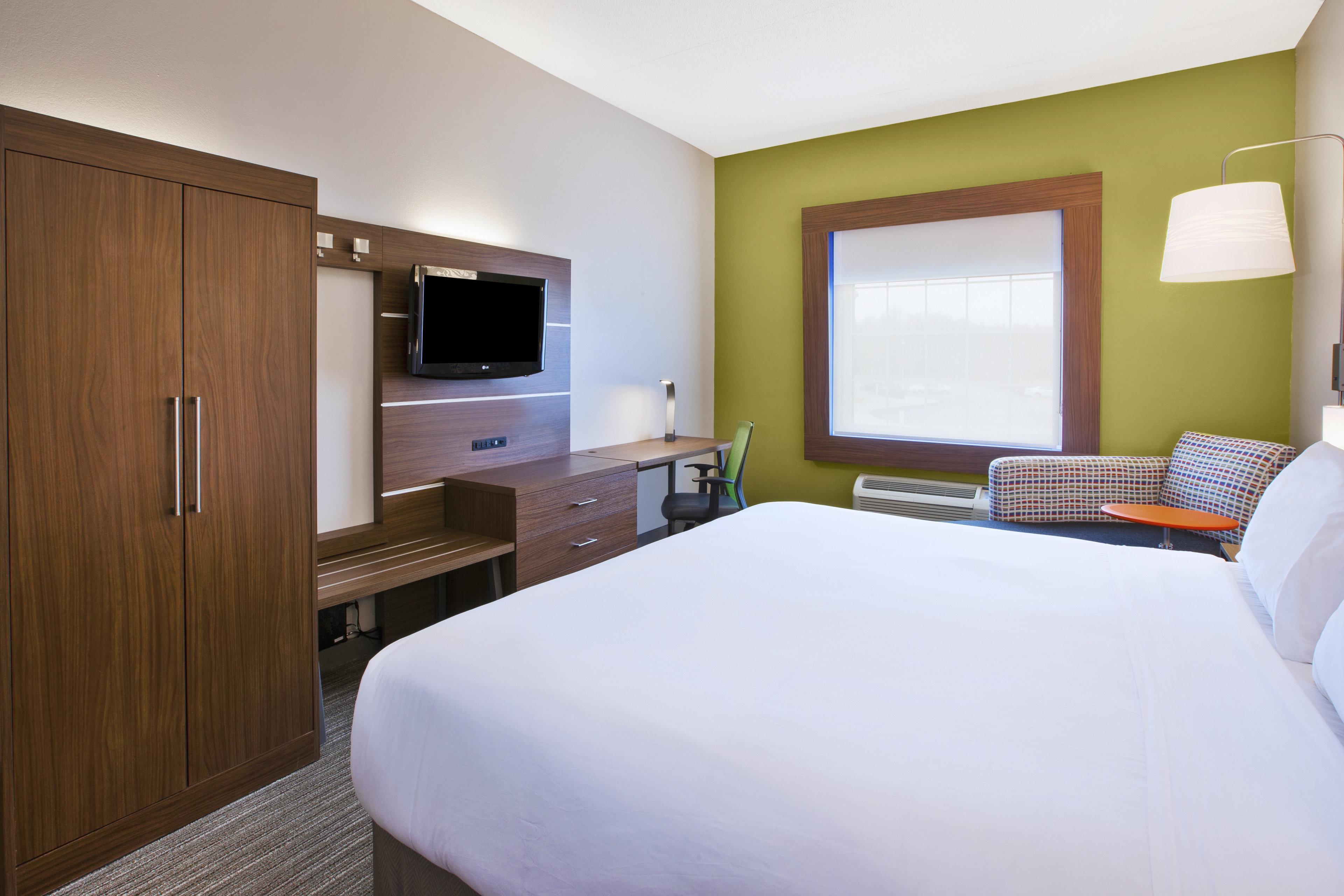 Holiday Inn Express Hotel & Suites Manchester Conference Center By Ihg Экстерьер фото