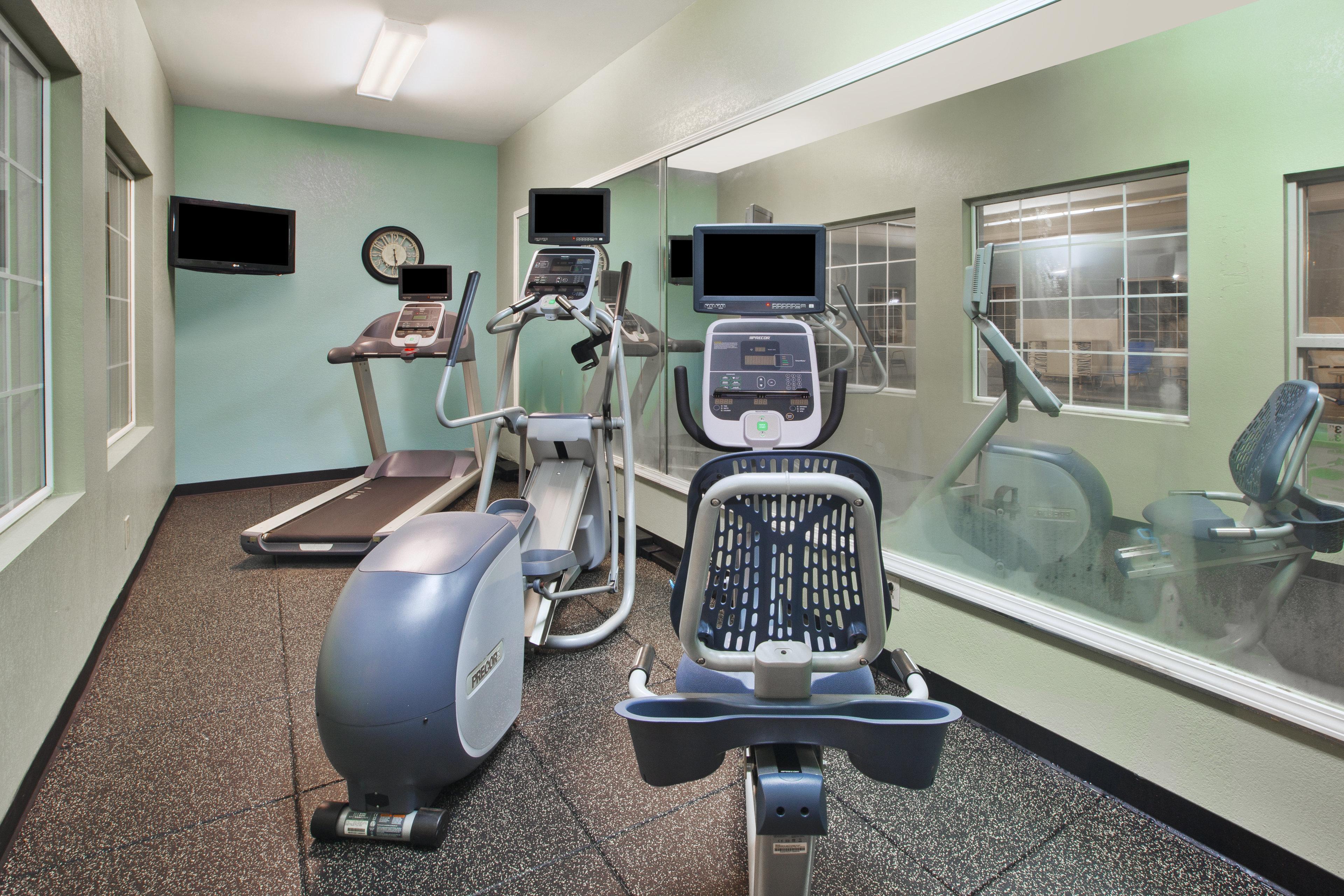 Holiday Inn Express Hotel & Suites Manchester Conference Center By Ihg Экстерьер фото